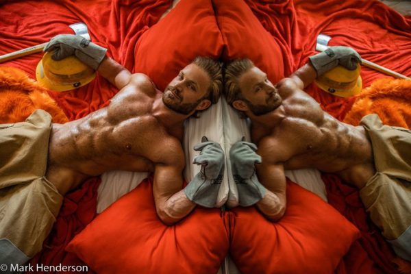 Muscle Hunk Bruce Jones Makes His NakedSword Debut Bottoming For Gay