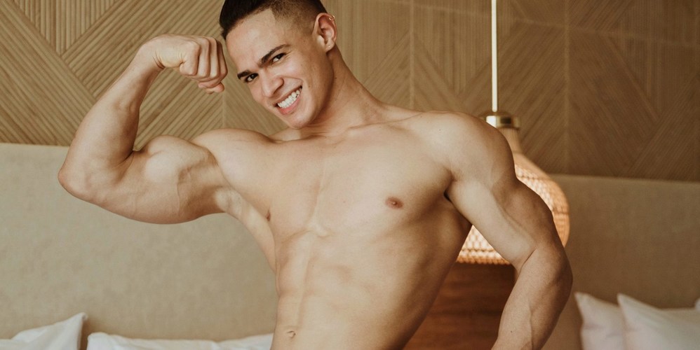 Jonas Lewis Flirt4Free Cam Model And Fitness Jock