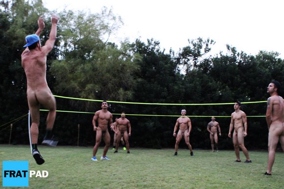 Fratmen Fratpad Nude Volleyball 2