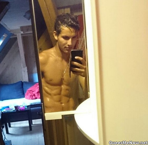 Marc Ruffalo BelAmi Gay Porn Star Selfie 2