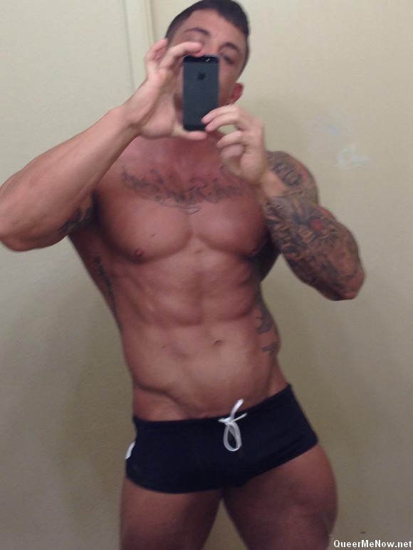 Slate Steele Gay Porn Star Muscle Selfie