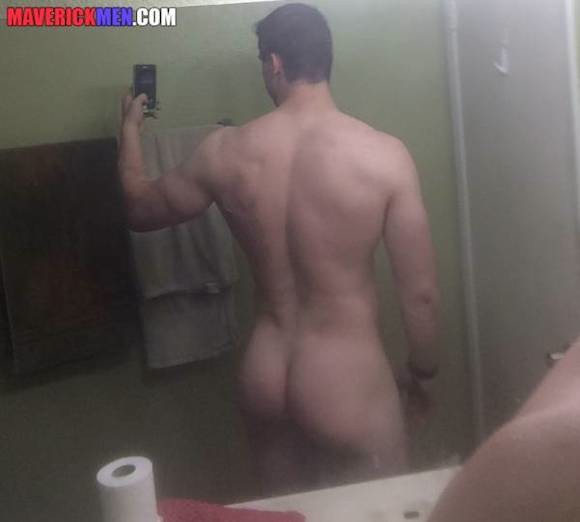 Zane Penn Gay Porn Star Nude Selfie MaverickMen 2