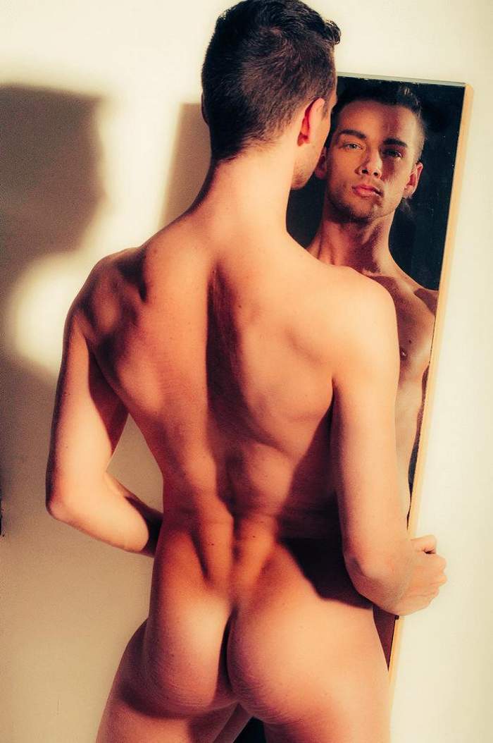 Damon Heart Gay Porn Model Naked Handsome 5