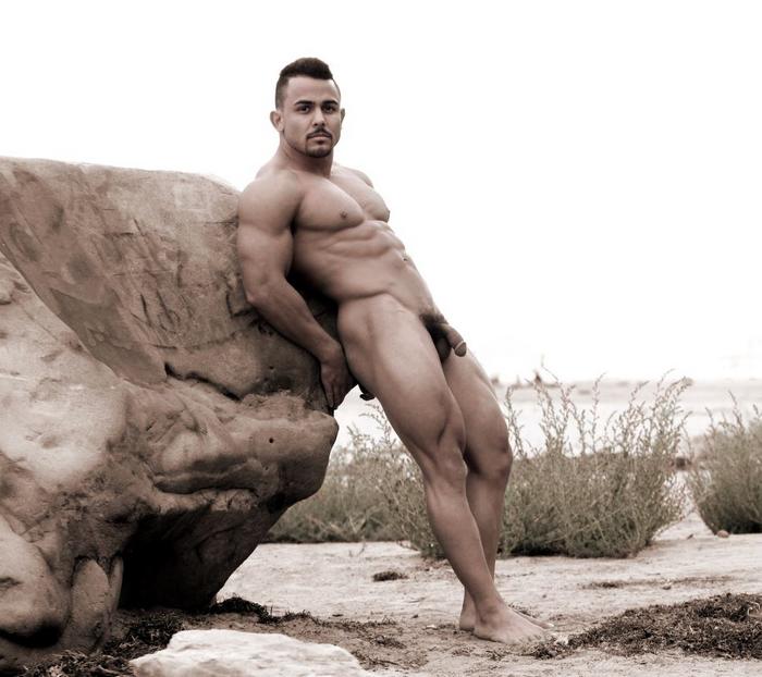 Framen Benji Muscle Bodybuilder Nude 2