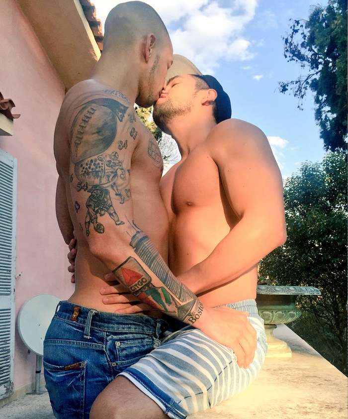 Derek Allan Giovanni Matrix Gay Porn Stars Kiss