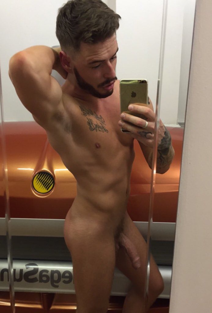 Josh Rider Gay Porn Star LucasEnt Naked Selfie 4