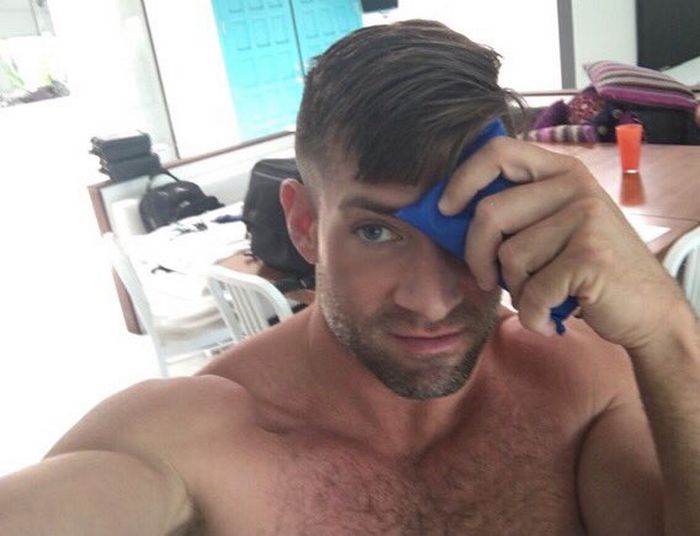 Bruce Beckham TitanMen Gay Porn Star Selfie