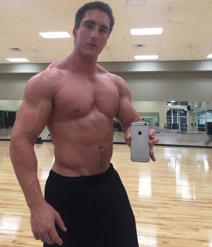 Victor Powers Gay Porn Star Muscle Bottom Selfie