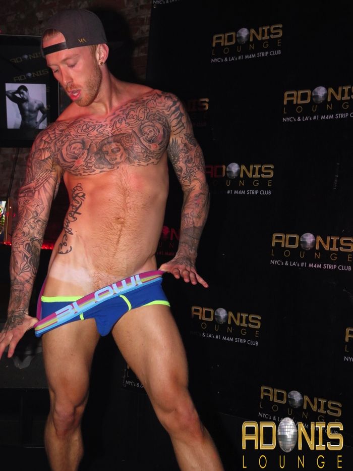 adonis-lounge-los-angeles-male-strippers-muscle-hunks-12