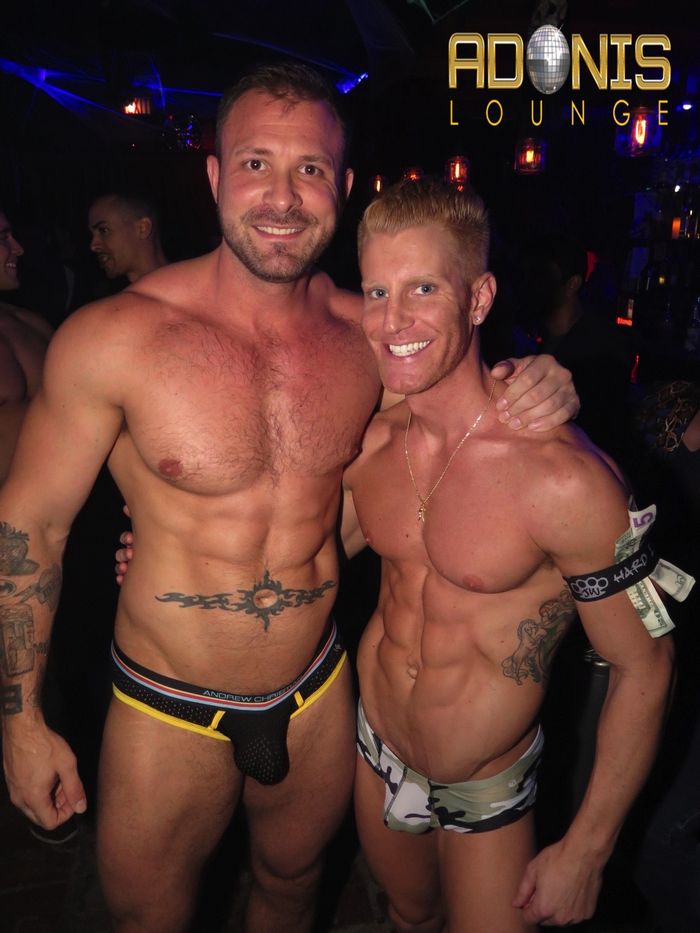 adonis-lounge-los-angeles-male-strippers-muscle-hunks-15