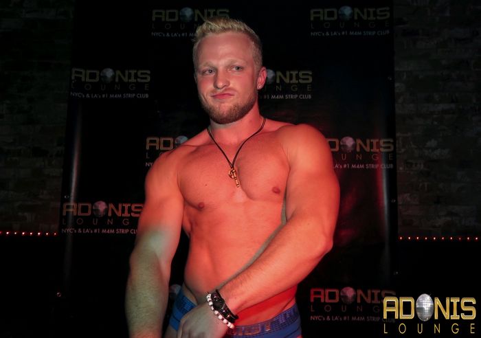 adonis-lounge-los-angeles-male-strippers-muscle-hunks-4