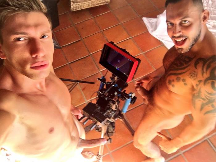 gay-porn-stars-behind-the-scenes-lucasent-8