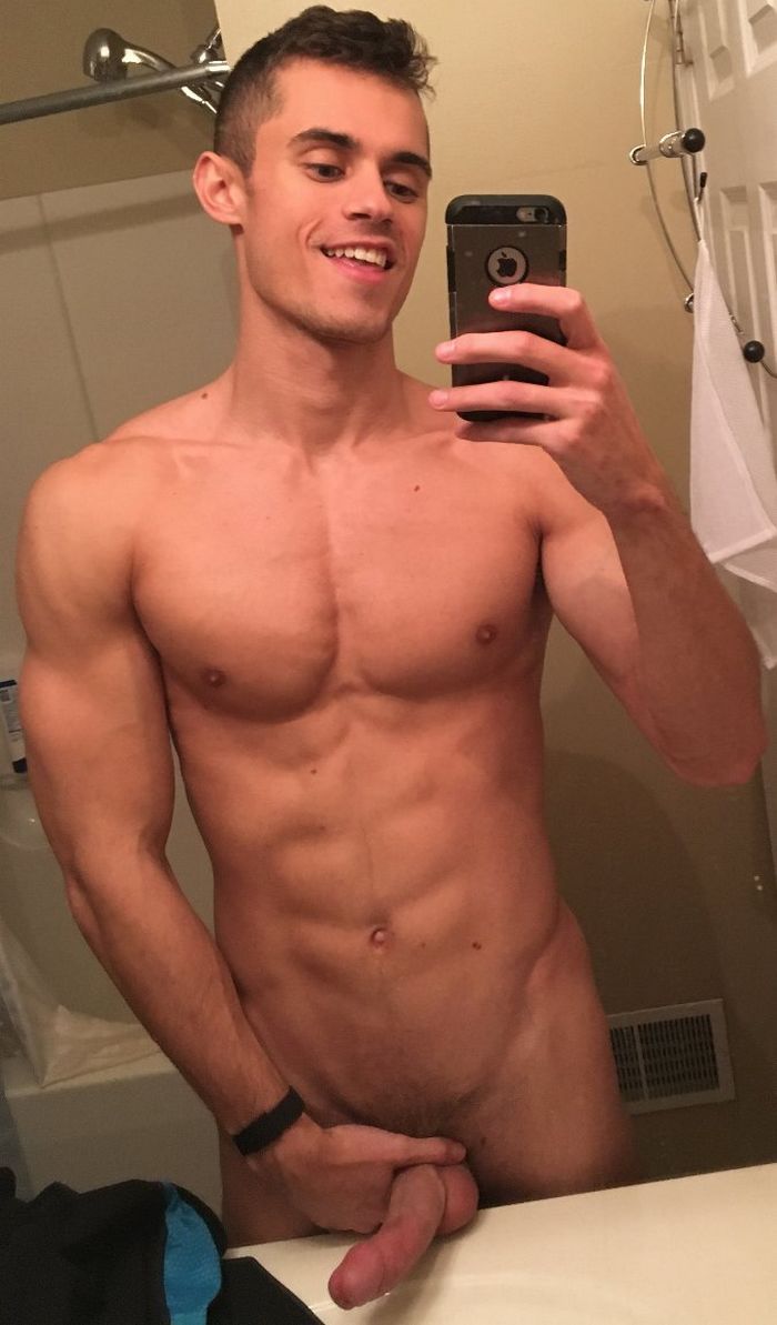 Johnny Hunt Gay Porn Star Selfie Naked Big Dick