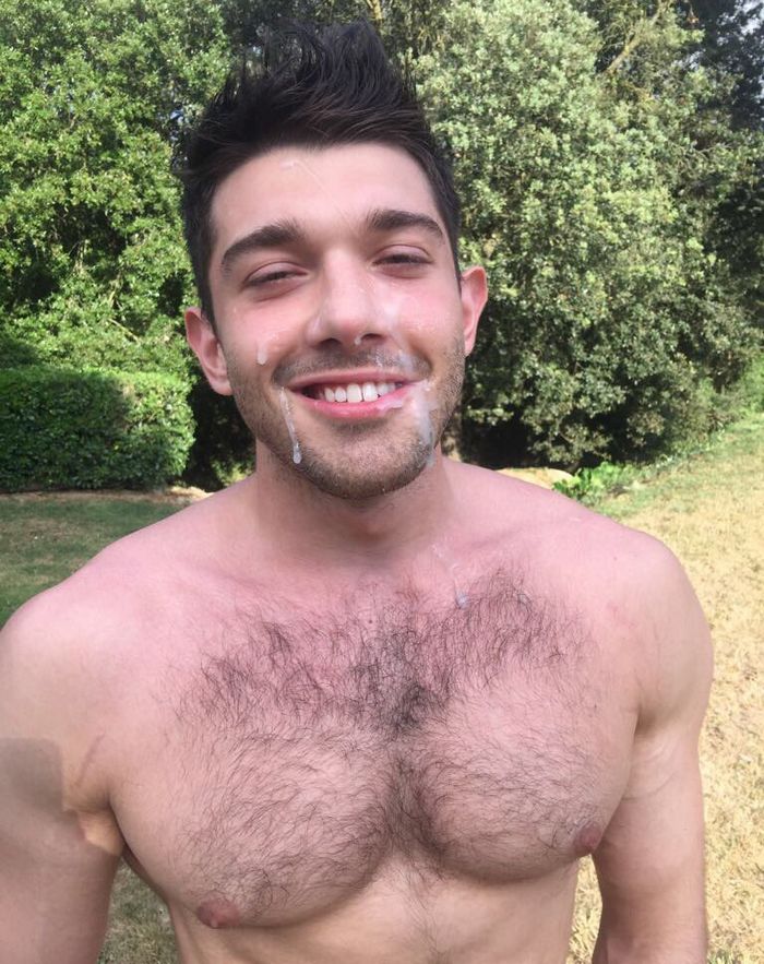 Ben Batemen Gay Porn Star Facial Cumshot Smile