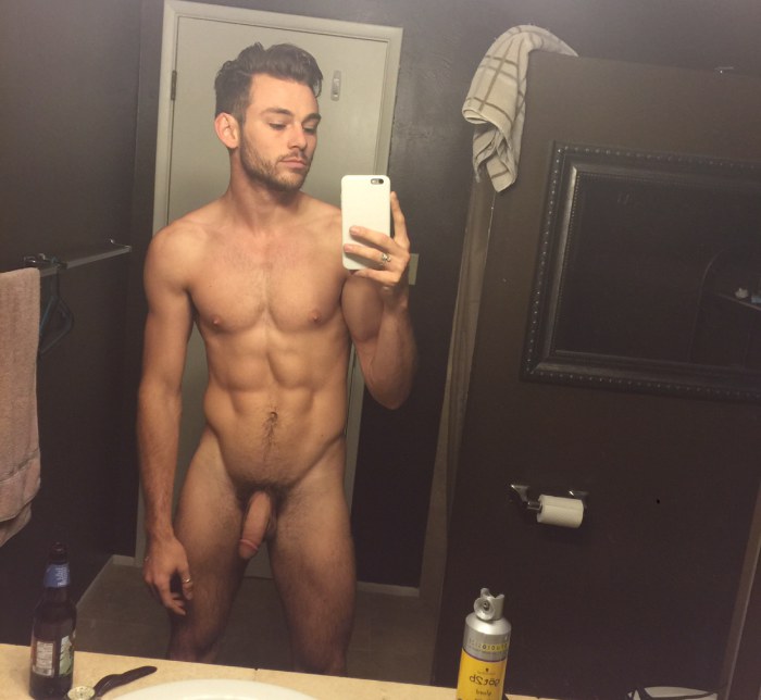 Max Adonis Gay Porn Star Naked 