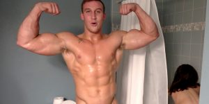 Max Warner Muscle Hunk Naked Flexing Bodybuilder