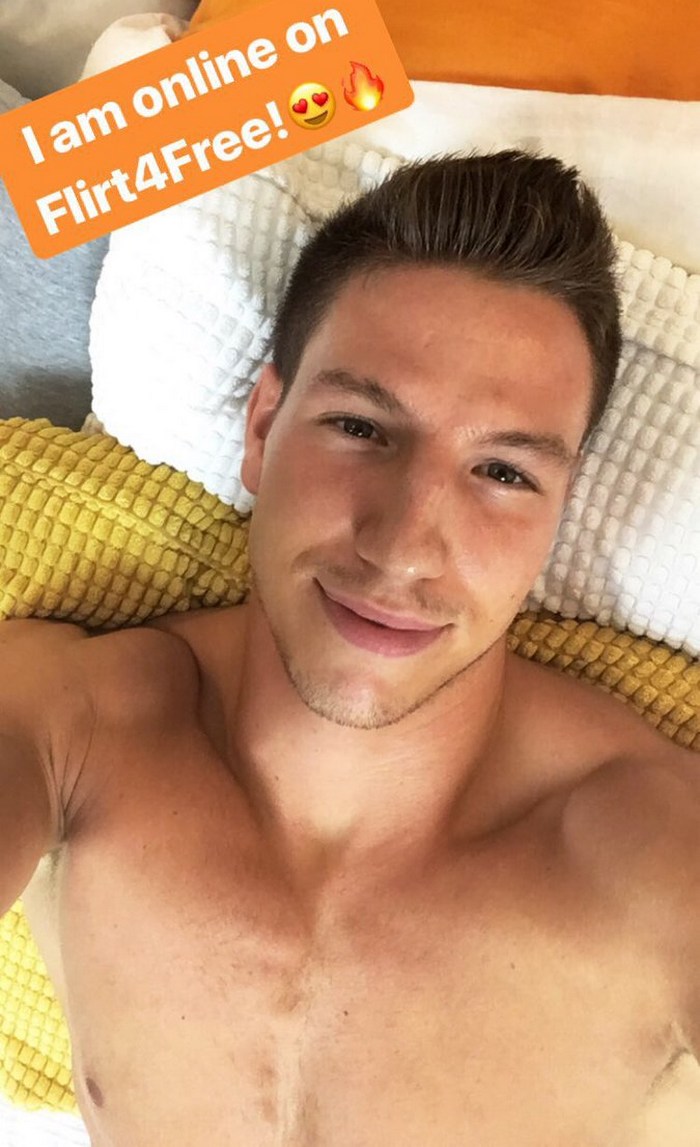 Niko Vangelis BelAmi Gay Porn Star Male Webcam Model Muscle Stud 