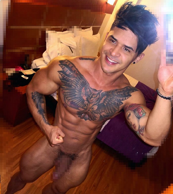 Alex Demarco Flirt4Free Male Cam Model Naked Muscle Hunk Chest Tattoo Selfie