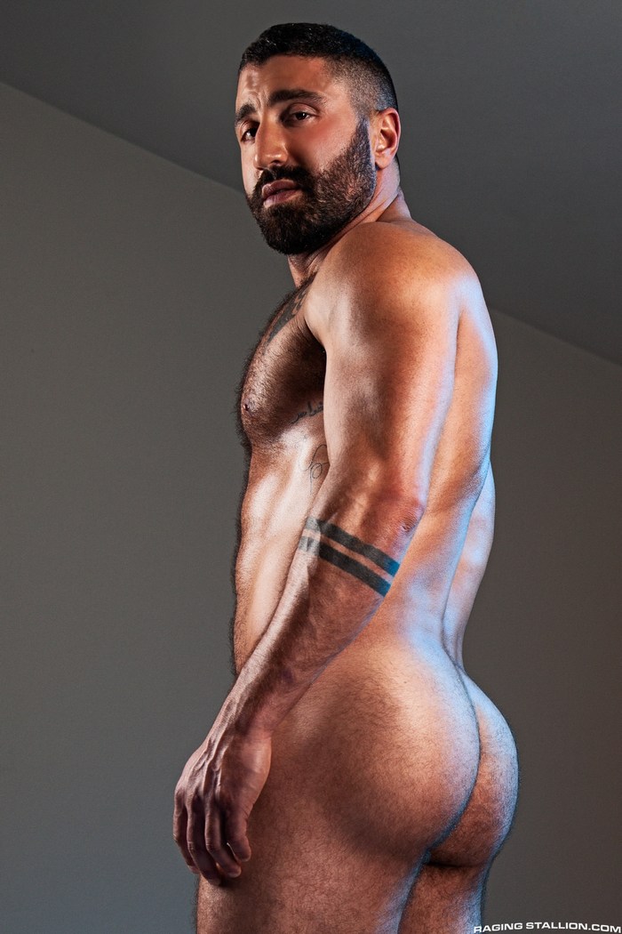 Sharok Luca Miklos Gay Porn Naked Muscle Hunk Butt