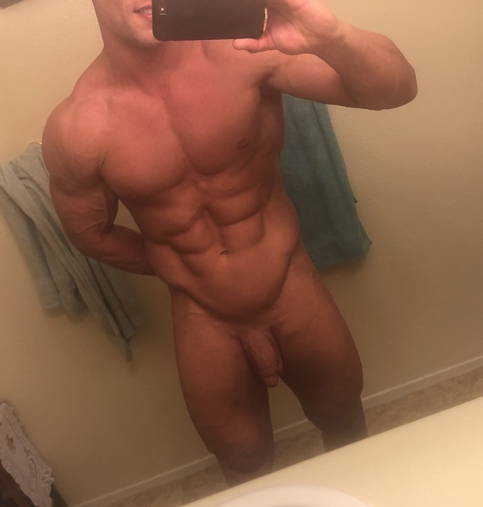Jack Sean Cody Gay Porn Star Bodybuilder Shirtless Naked Selfie 