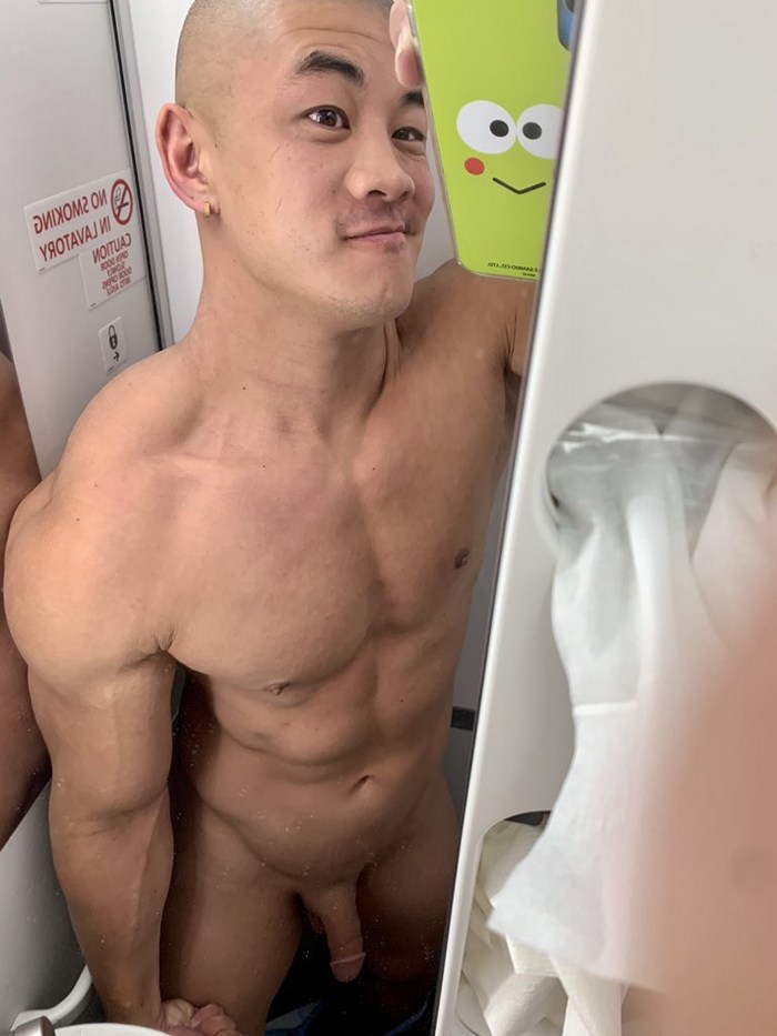 Aaron Chu Asian Gay Porn Star Naked Muscle Hunk