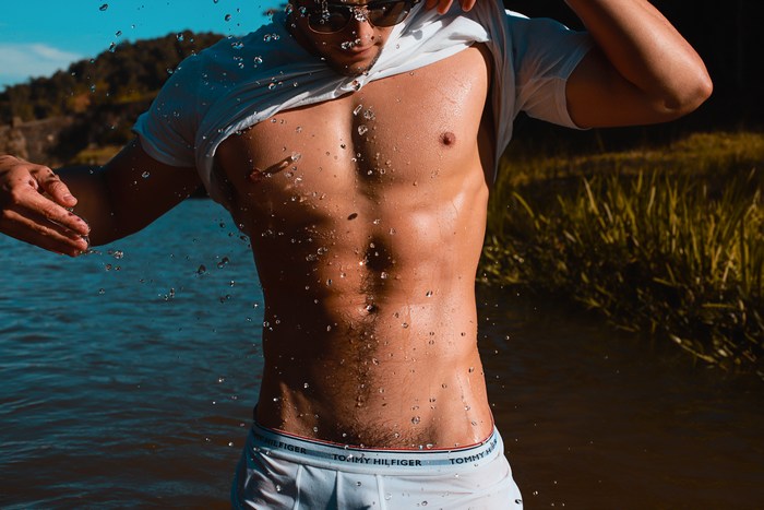 Evan Armstrong Flirt4Free Cam Model Shirtless Latino Jock
