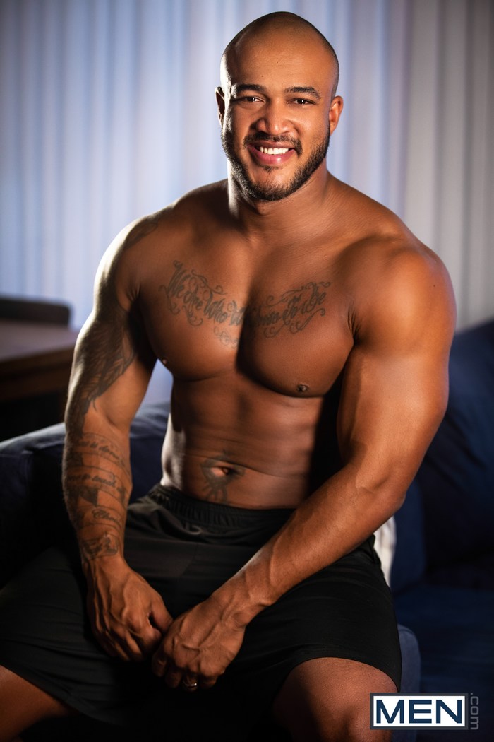 Jason Vario Gay Porn Star Shirtless Muscle Hunk