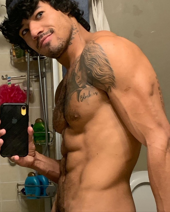 Lucas Ellis ellisluck11 Brazilian Stud Shirtless Gay Porn Star