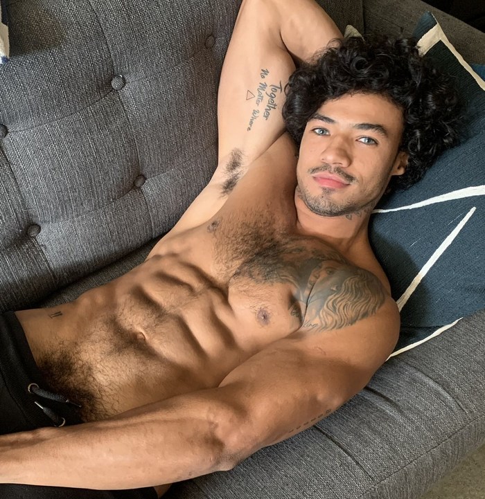 Lucas Ellis ellisluck11 Brazilian Stud Shirtless Gay Porn Star