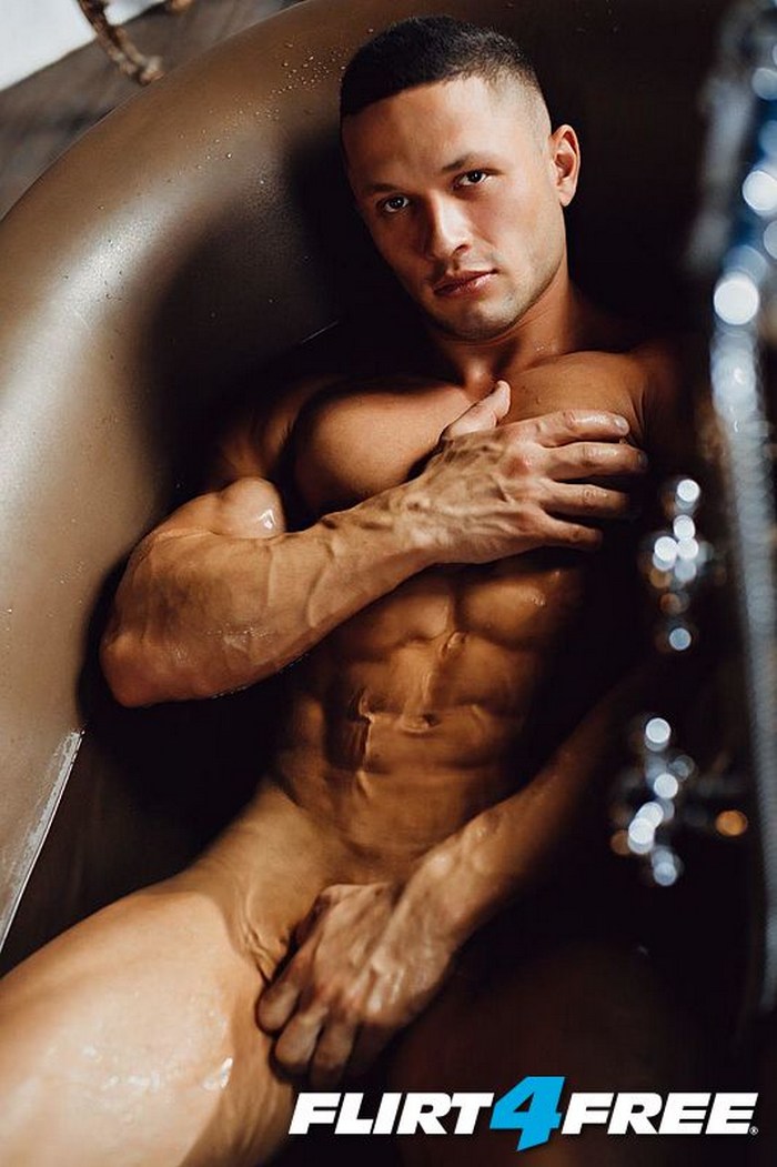 Steve Miles Flirt4Free Cam Model Naked Muscle Hunk Ripped Stud 