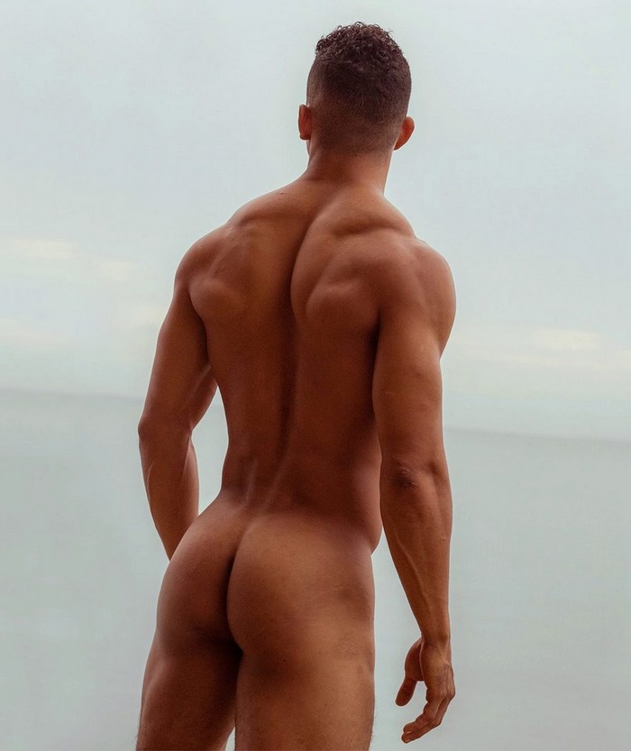 Thomas Olson Flirt4Free Cam Model Ripped Muscular Stud Naked Butt