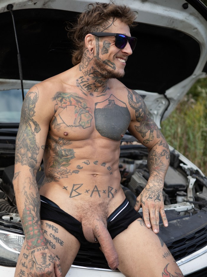 Bo Sinn Gay Porn Star Big Dick Tattooed Stud Bromo