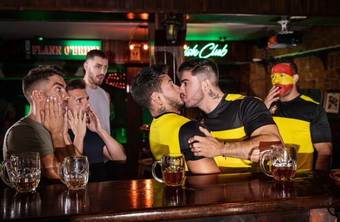 Daniel Montoya Gay Porn Alejo Ospina Horny Hooligans Kiss