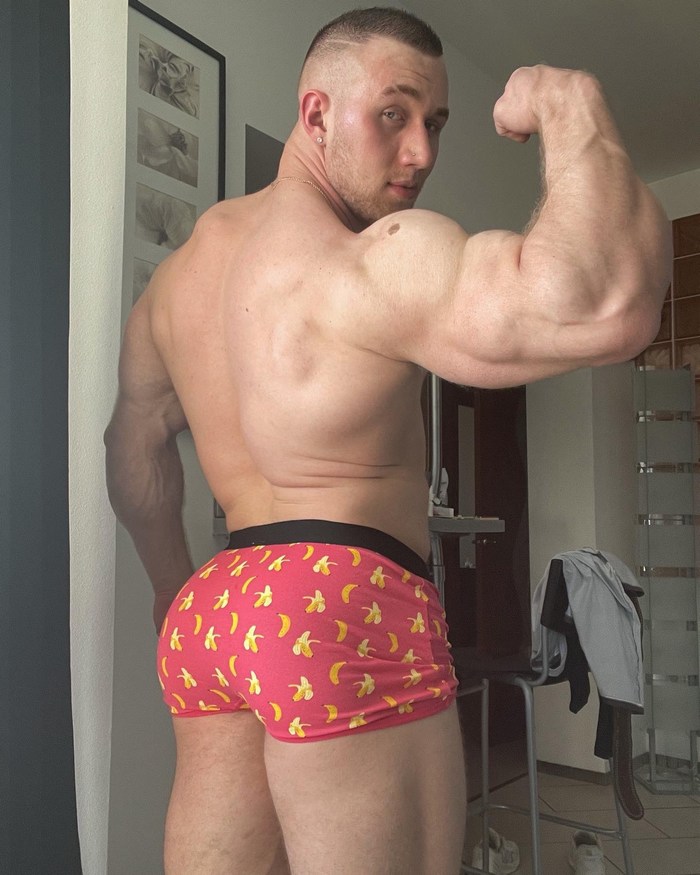 Jamie Alton Chaturbate Male Cam Model Muscle Hunk Fitness Bodybuilder