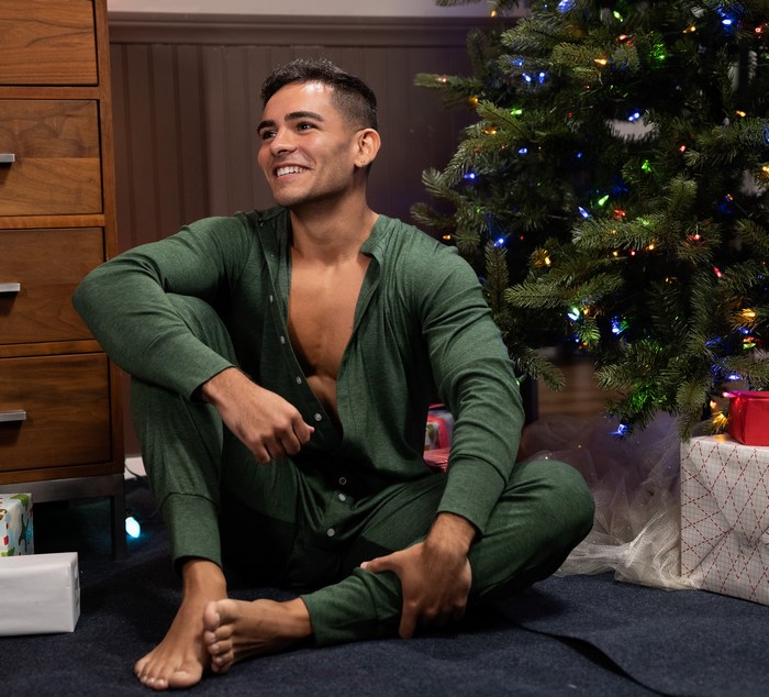 Damian Night Gay Porn Star Roman CorbinFisher Noah SeanCody Christmas