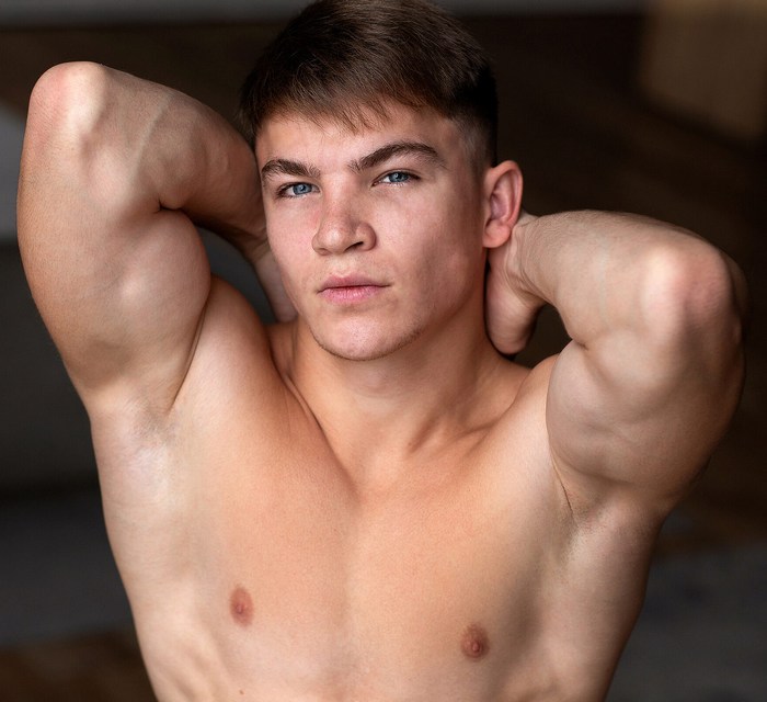 Elliot Huff Flirt4Free Chaturbate Webcam Model Shirtless Muscle Jock Armpit