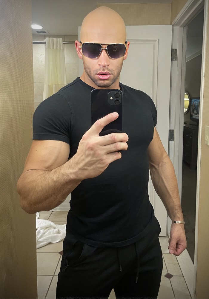 Sean Zevran Gay Porn Star Muscle Hunk Sunglasses
