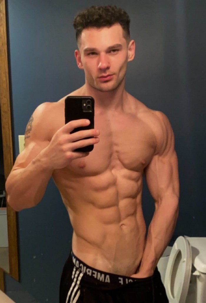 Zack Dickson Male Porn Star Muscle Hunk Shritless Bodybuilder