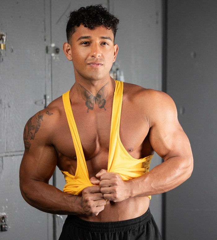 Kenzo Alvarez Gay Porn Star Muscle Hunk