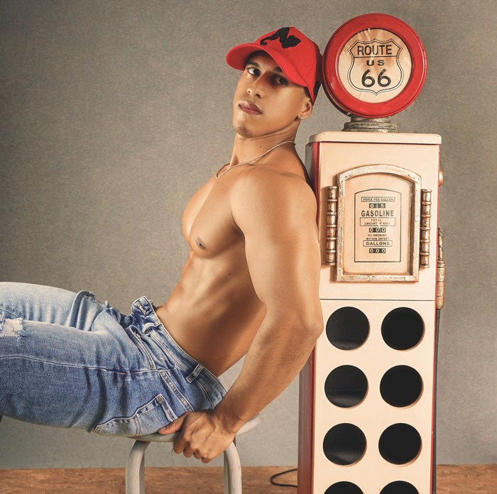 Duran Dhikol Chaturbate Male Cam Model Latino Muscle Hunk