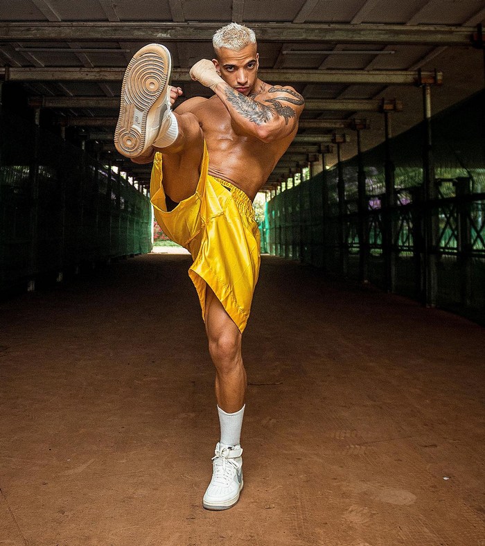 Randhy Junior Gay Porn Star Shirtless Muscle Hunk Latino Jock 