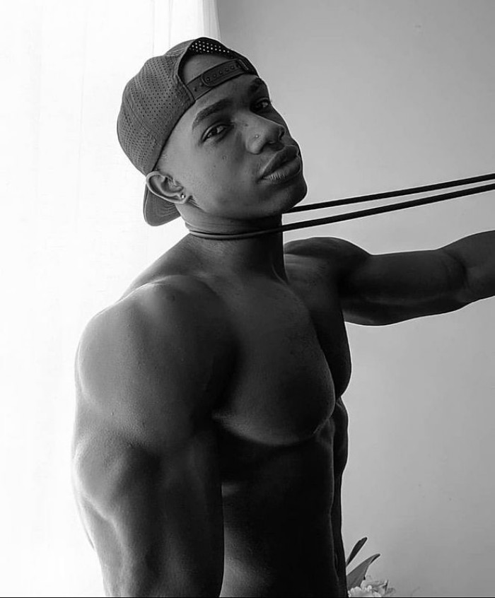 Denzel Cosby Flirt4Free Male Cam Model Black Muscle Hunk
