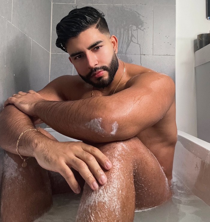 Andres Milan Gay Porn Star 