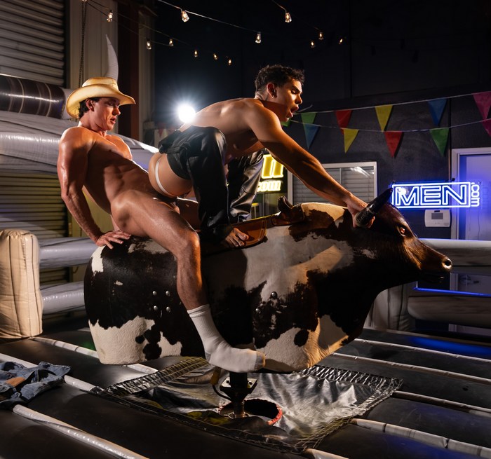 Cade Maddox Damian Night Gay Porn Cowboy Mechanical Bull