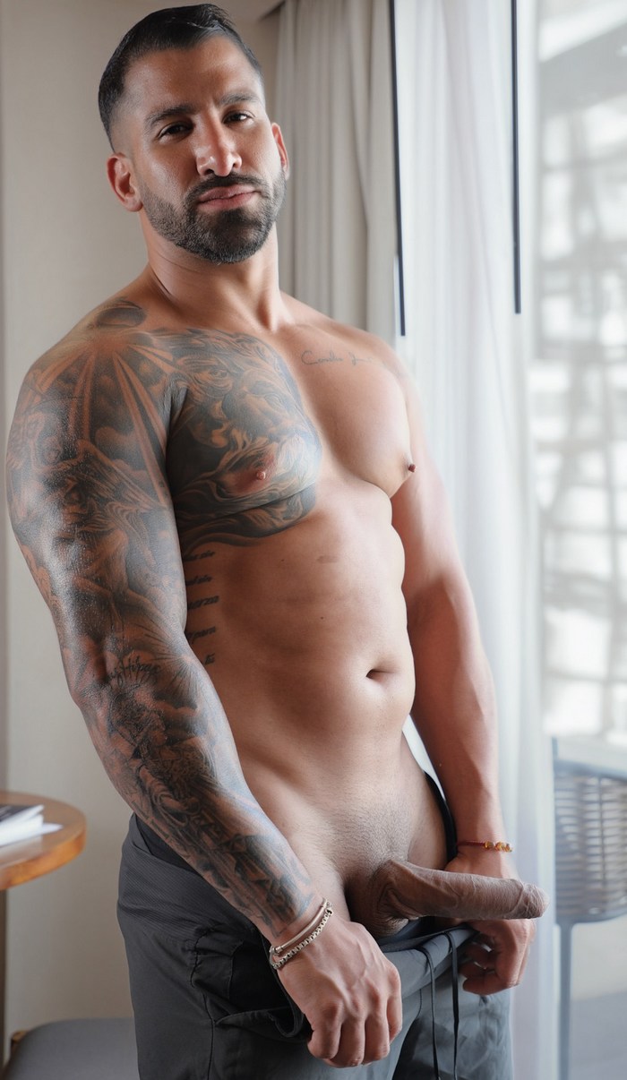 Jesus Octavio Gay Porn Star Naked Muscle Hunk Big Dick