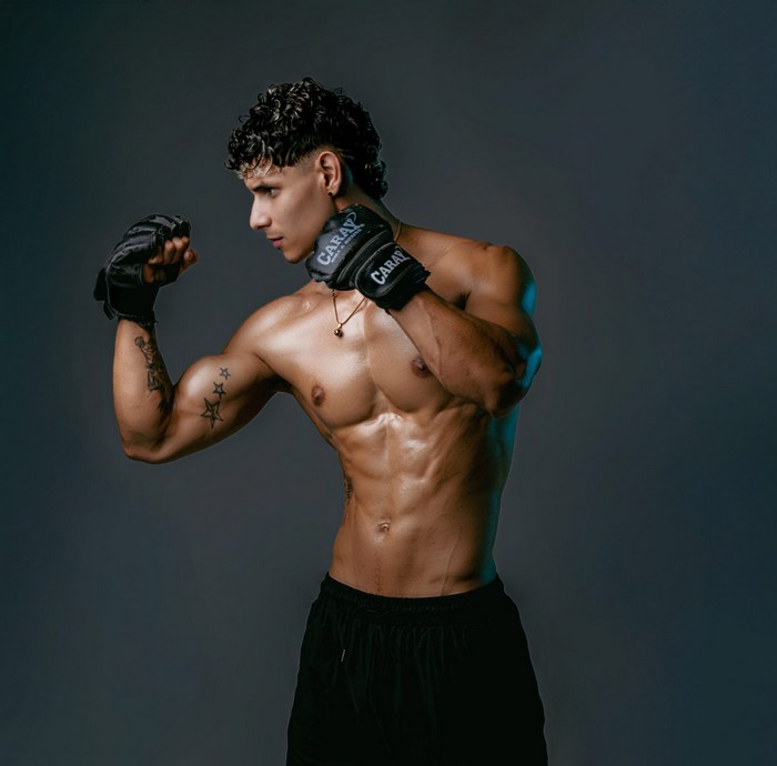 Noah Hunther Flirt4Free Male Cam Model Muscle Jock 