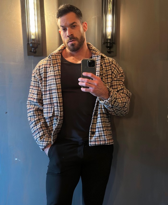 Oliver Alpha OnlyFans Male Model Muscle Hunk 