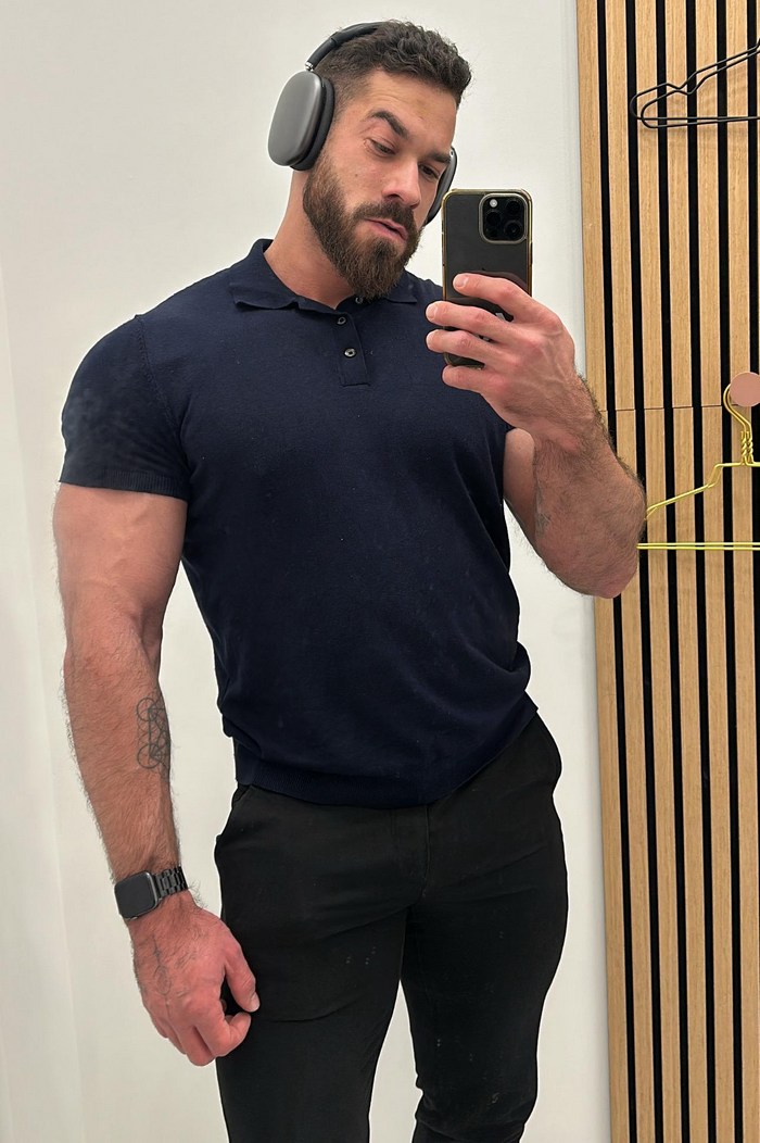 Oliver Alpha OnlyFans Male Model Muscle Hunk 