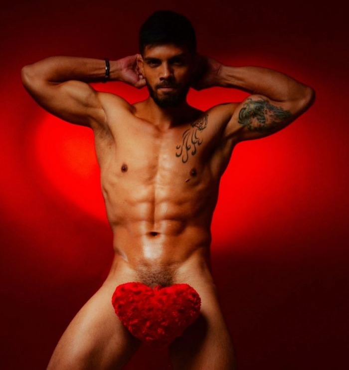 Dann Saenz Flirt4Free Male Webcam Mode Muscle Stud