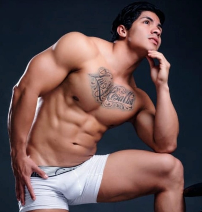 Fabian Arango Flirt4Free Male Webcam Model Muscle Hunk 